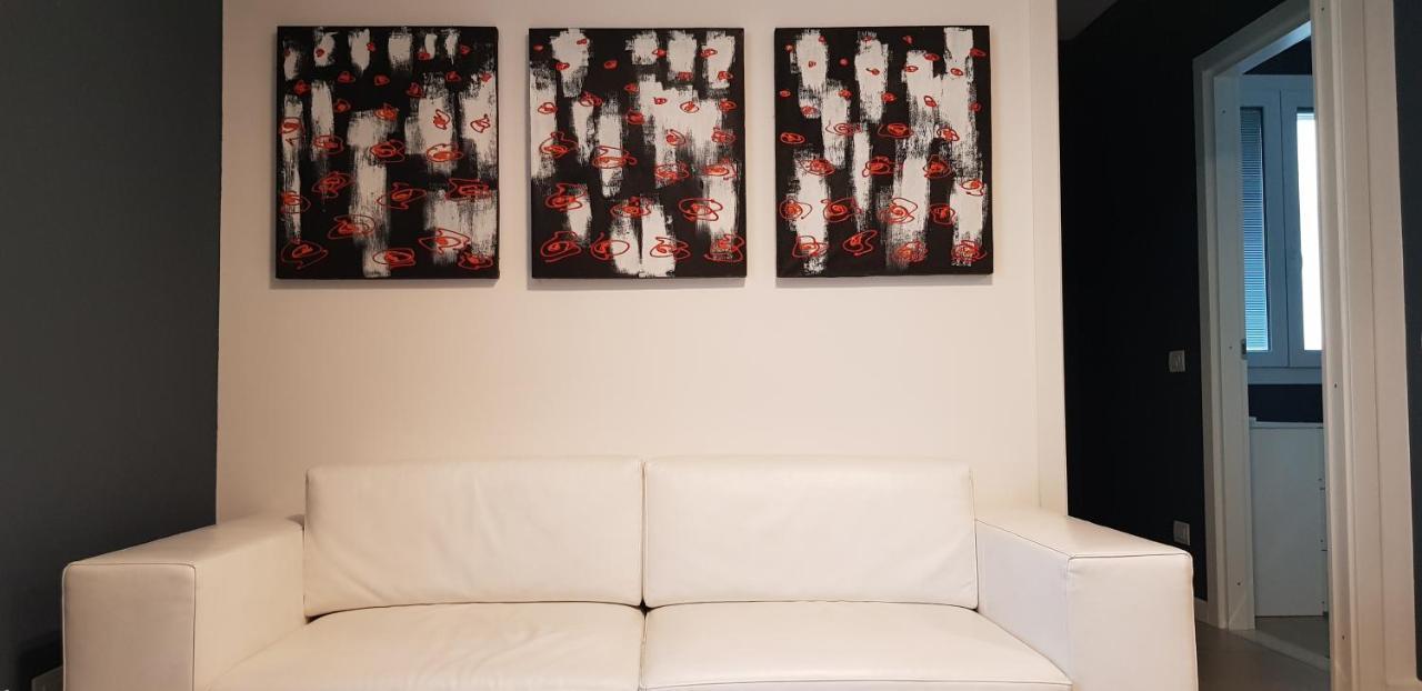 Condominio La Torre 2 Galliate Екстериор снимка