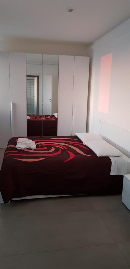 Condominio La Torre 2 Galliate Екстериор снимка